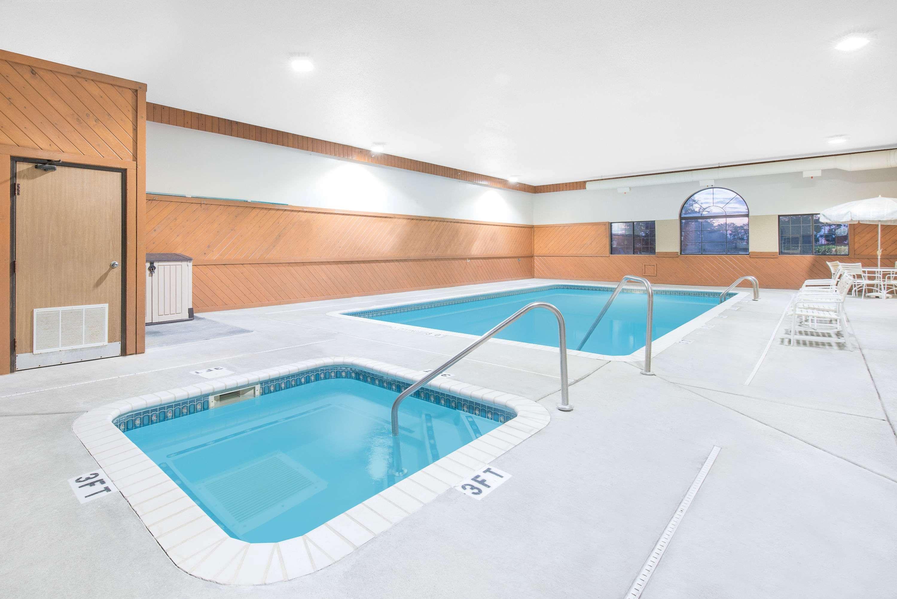 Wrangler Hotel Morris Luaran gambar